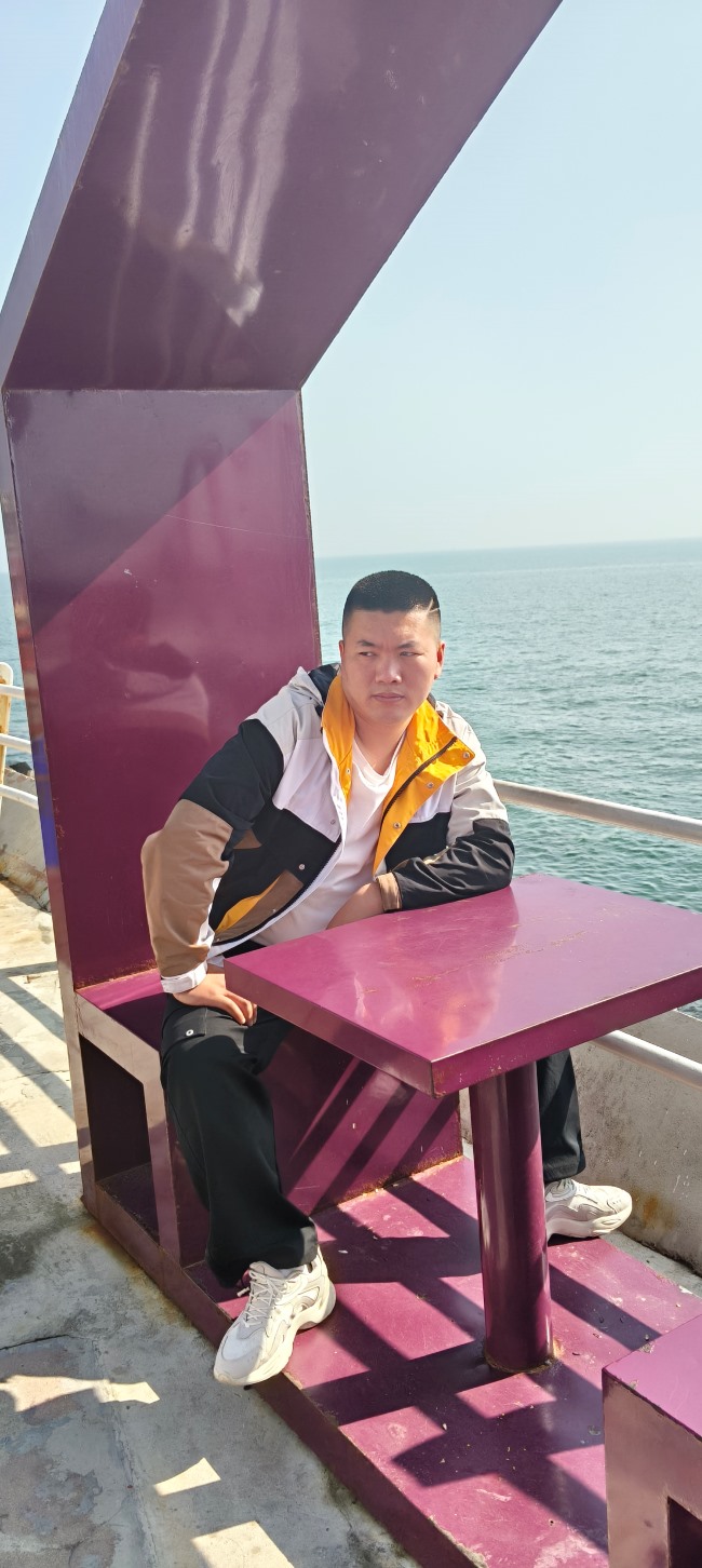 ����׳��